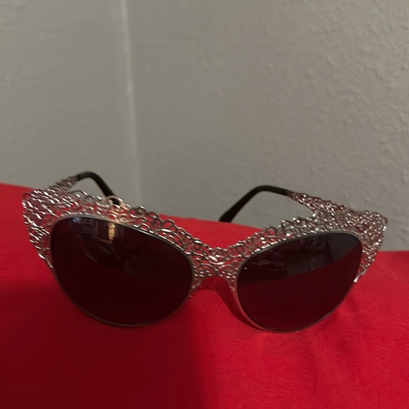 🕶️ CATEYE SUNGLASSES - Picture 1 of 2